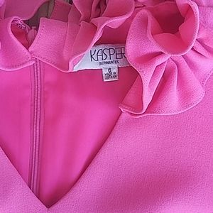 🌹 Kasper Ruffle Neckline Sheath Dress